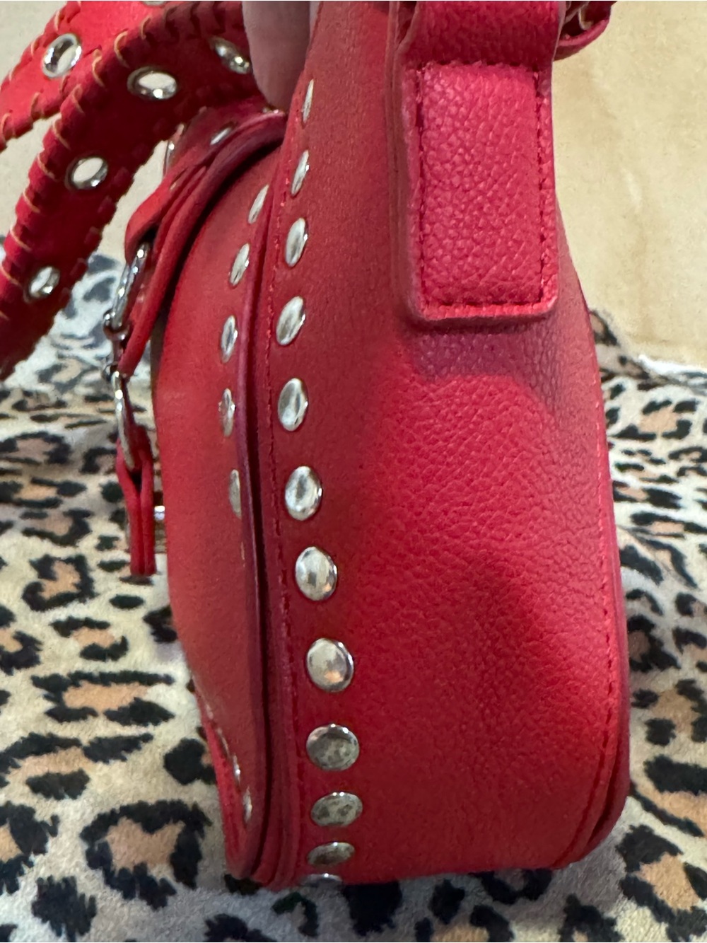 Silence + Noise Devon Shoulder/Crossbody
Bag
#urbanoutfitters - Picture 6 of 10